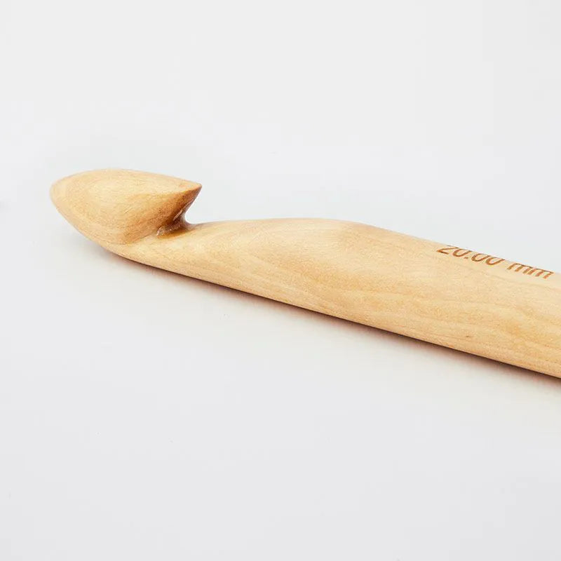 KnitPro beech wood crochet hook tip detail, 20mm