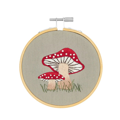 Vorgezeichnetes Stickset 'small Mushroom' von Rico Design
