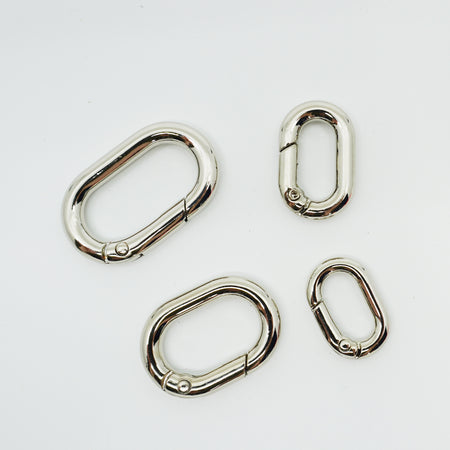Oval Carabiner - silver