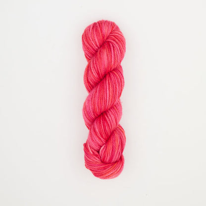 Punch Needle Yarn - Fine Yarn - Variegated Colors - 110g - Violet Jane - The Oxford Company