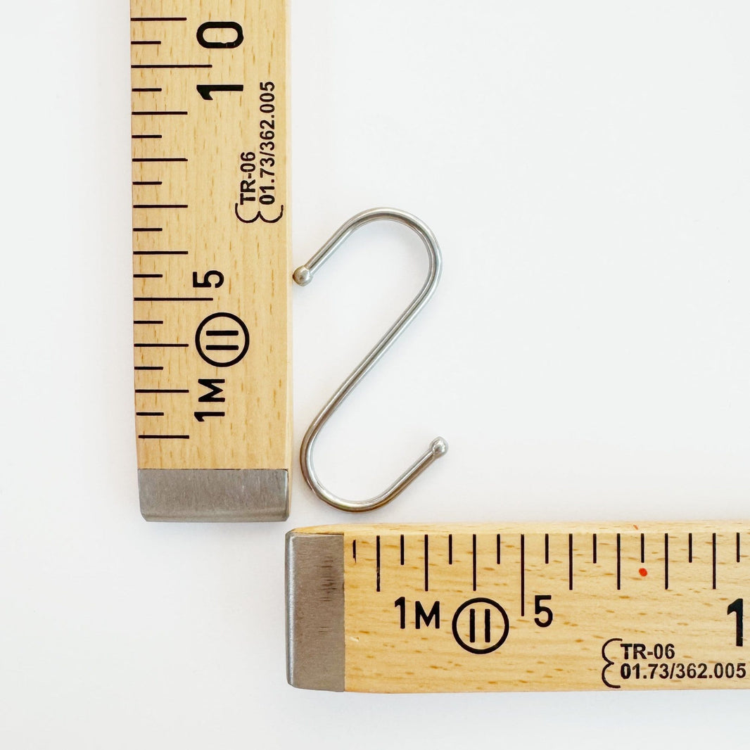 Silver metal S-hook detail, 70mm