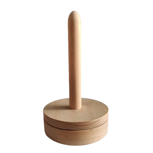 Nurge wooden wool holder detail