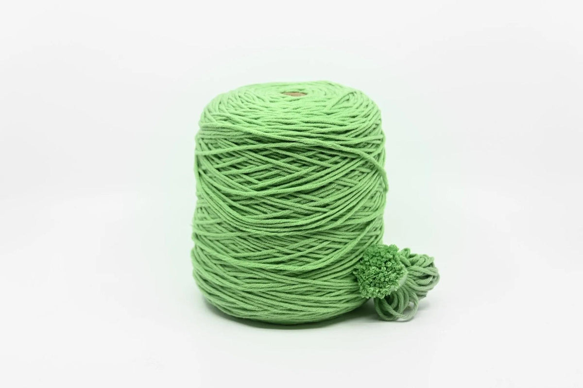 Acryl-Tuftinggarn auf Kone, 400g in Fern in the Wind