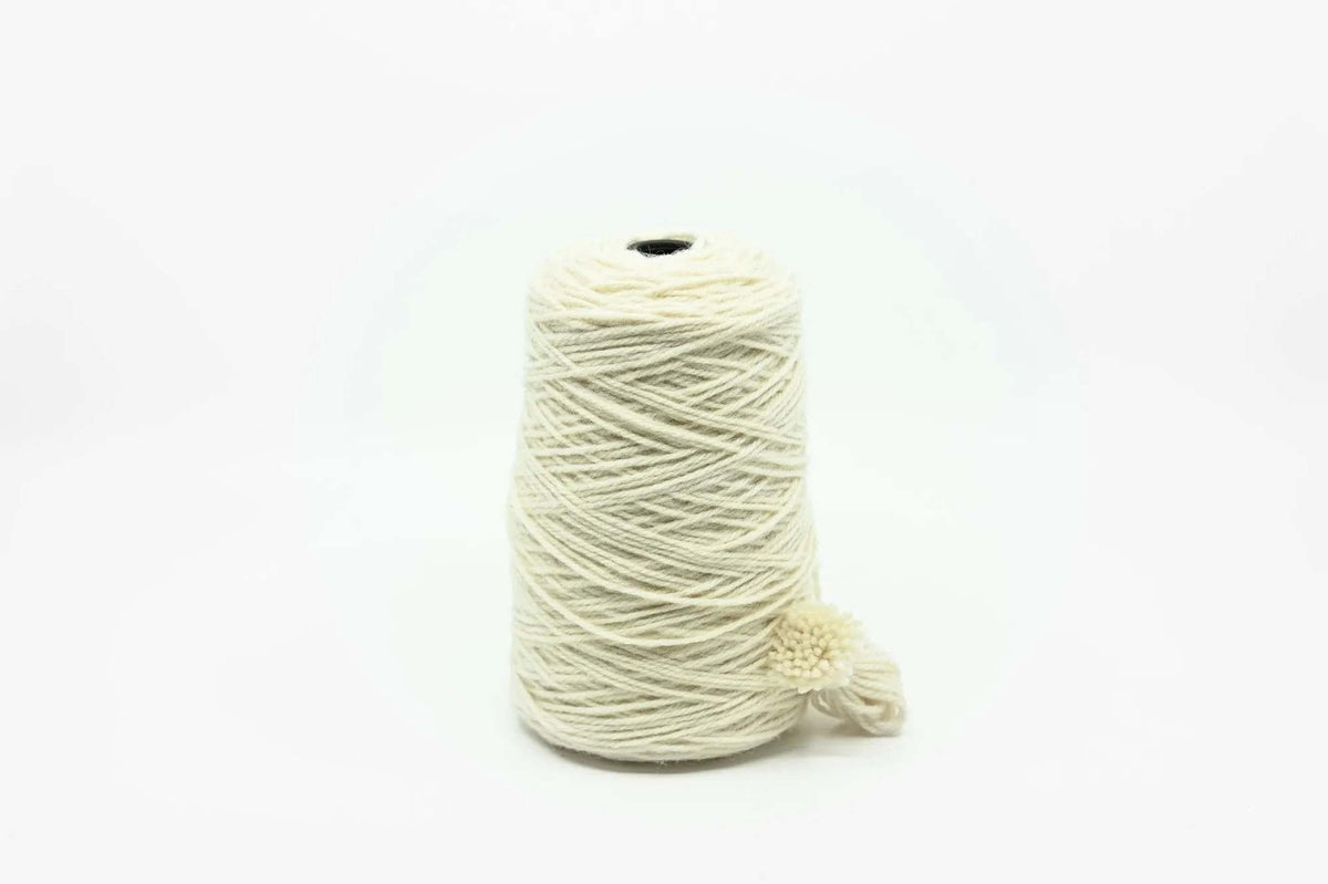 Rugwool NZ-Tuftinggarn, 500g in Weiss, Detail