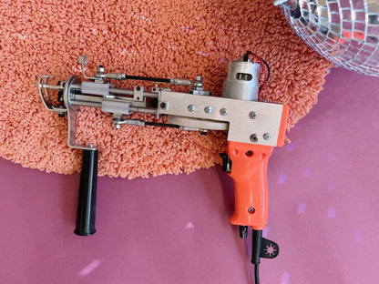 AK-II Loop Pile Tuftingmaschine in Bright Orange
